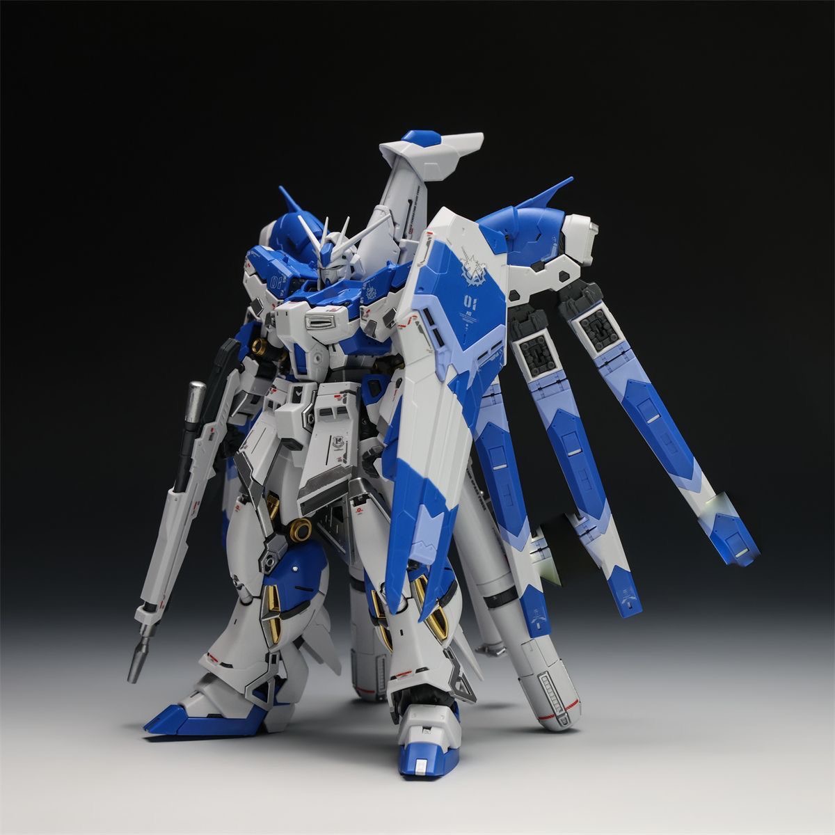 1/144 Hi‑v Gundam Assembly Mod - đánh giá và giá Model Kit Robot