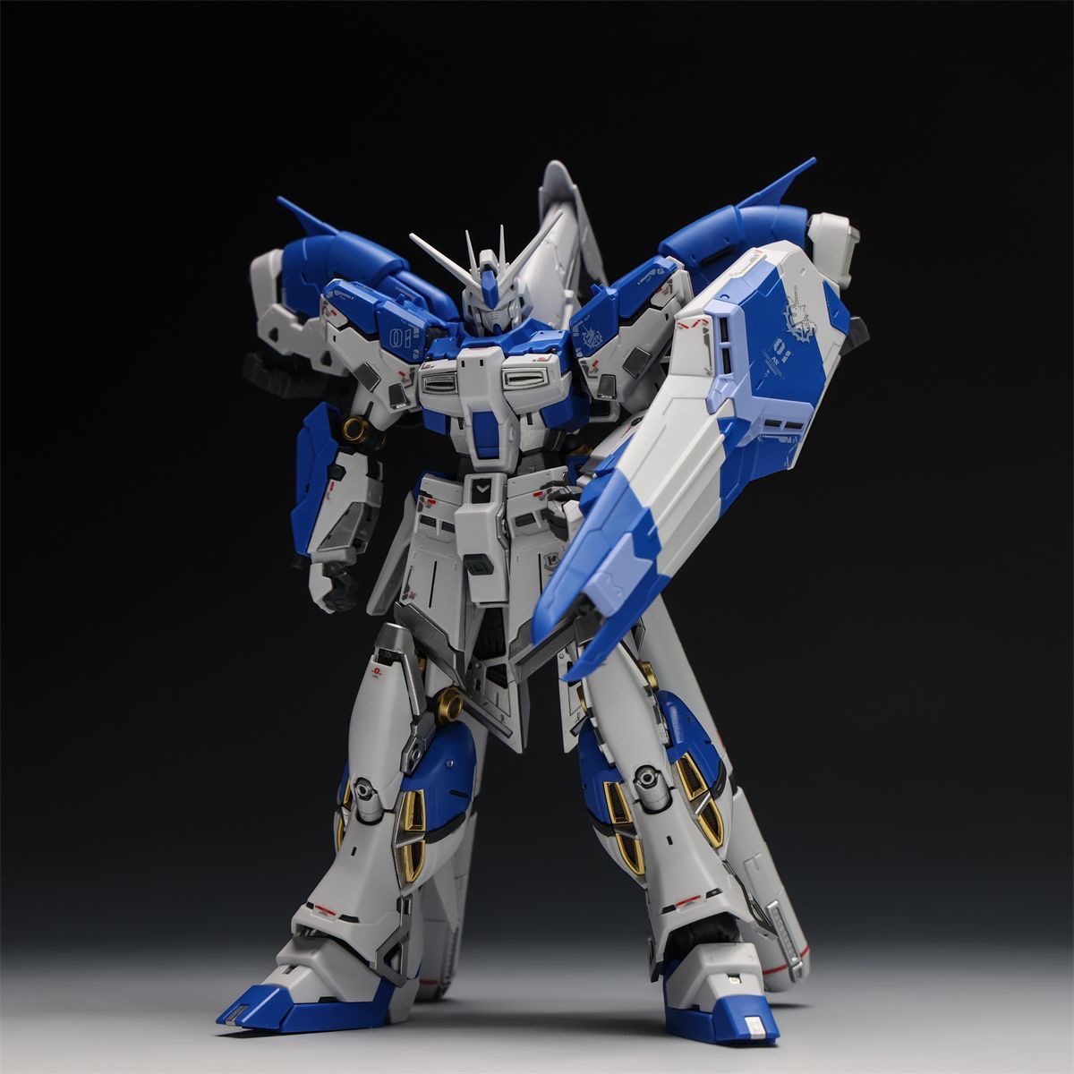 1/144 Hi‑v Gundam Assembly Mod - đánh giá và giá Model Kit Robot