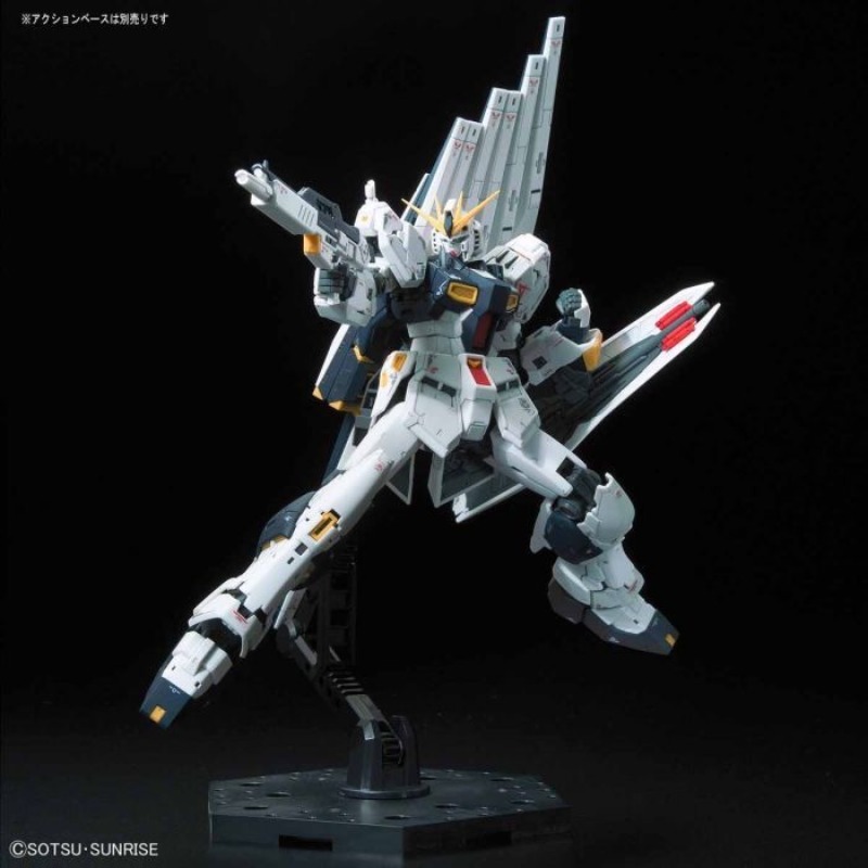In Stock Bandai RG 1/144 RX-93 - đánh giá và giá Model Kit Pg