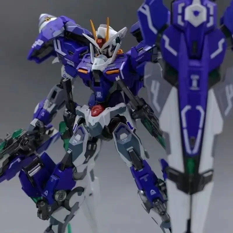 Bandai Gundam Creative Cartoon - đánh giá và giá Model Kit Bandai