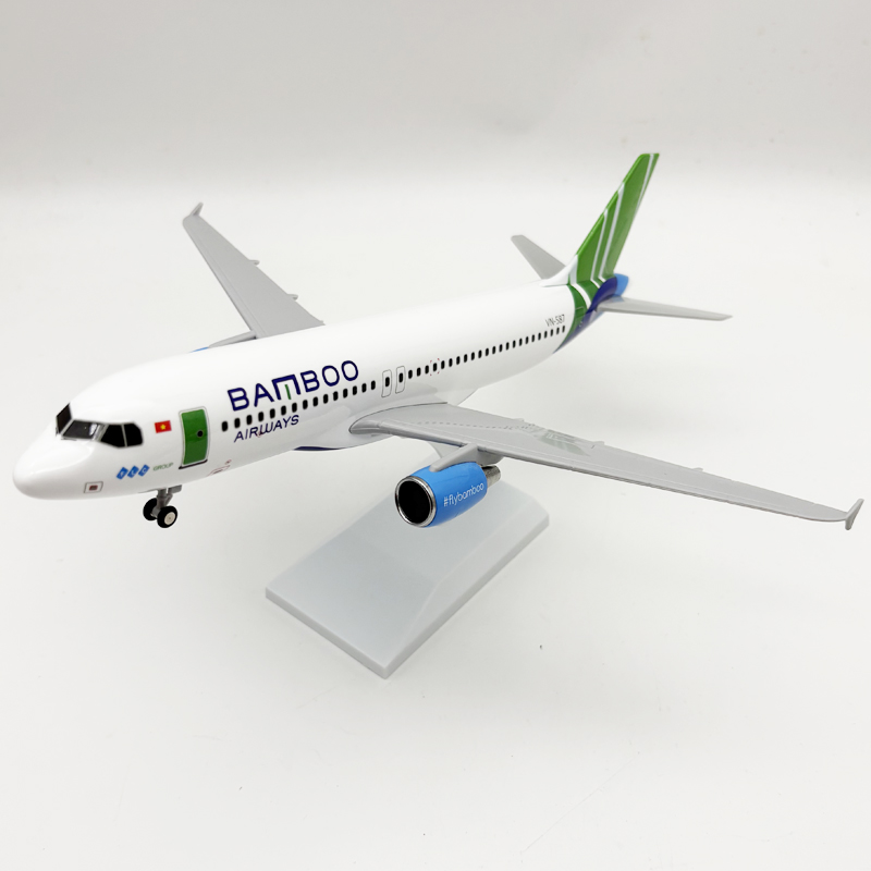1/300 Scale Airplane Models Ba - đánh giá và giá Model Kit Hobby