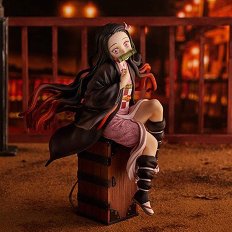 15CM Demon Slayer Kamado Nezuk - đánh giá và giá Model Kit Zenitsu