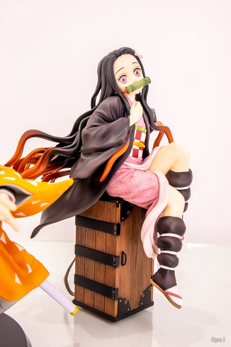 15CM Demon Slayer Kamado Nezuk - đánh giá và giá Model Kit Zenitsu